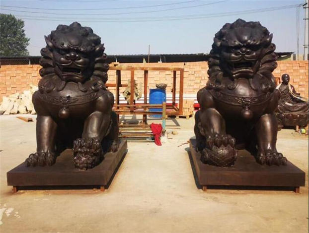 銅獅子